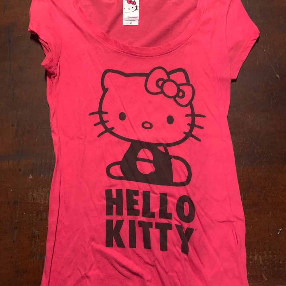Hello Kitty tee